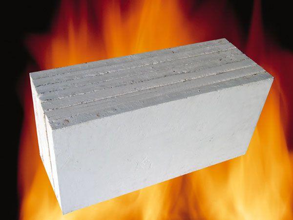 高温硅酸钙绝热板由硬硅钙石水化物和增强纤维组成,不含石棉,zui高